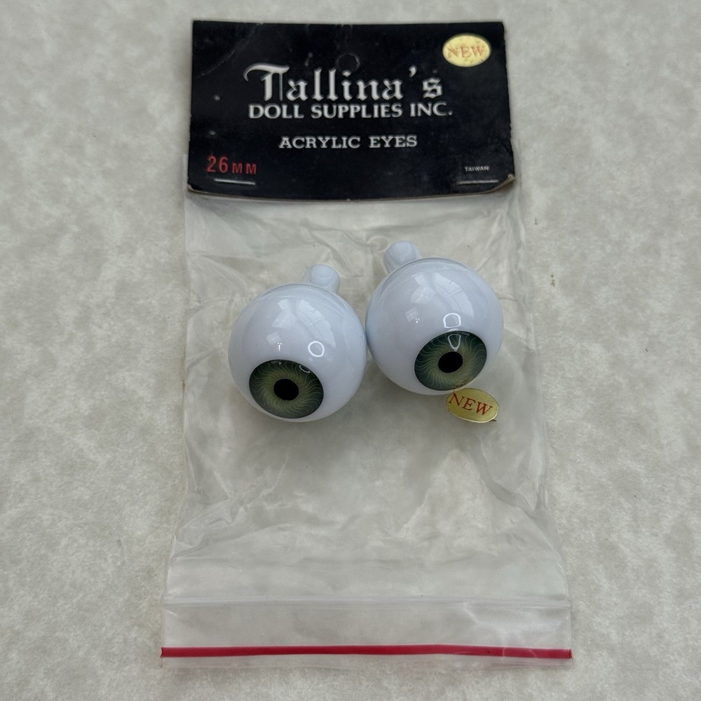Tallinas Doll Eyes 26mm Acrylic Green Iris - White Sclera New Doll Supplies